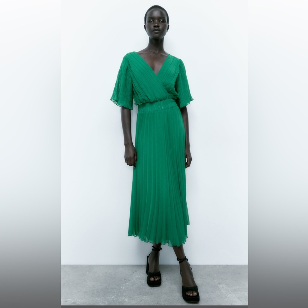 Zara Pleated Midi Dress NWT Size L